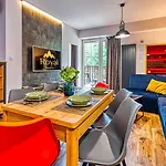 Apartament Z Sauną Centrum - Wyszyńskiego 9 By Royal Aparts